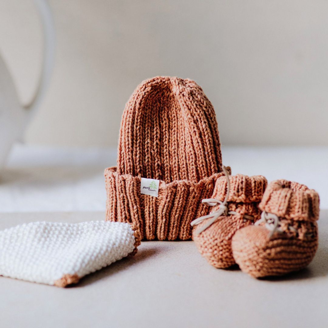 Newborn Baby Gift Set - Organic Cotton
